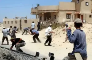مستعمرون يعتدون على ممتلكات المواطنين في دوما جنوب نابلس